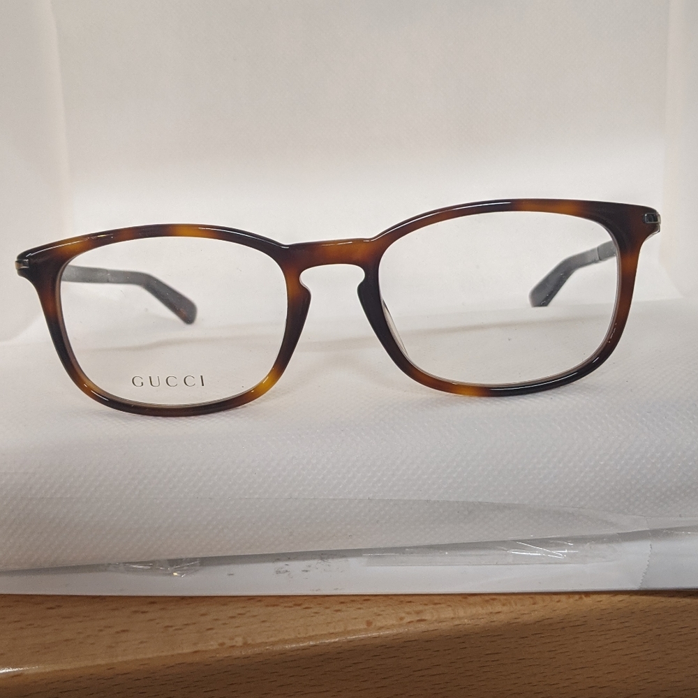 Gucci eyeglasses
